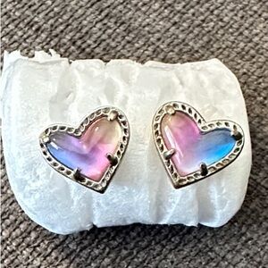 Kendra Scott Ari Heart Silver Stud Earrings in Watercolor Illusion